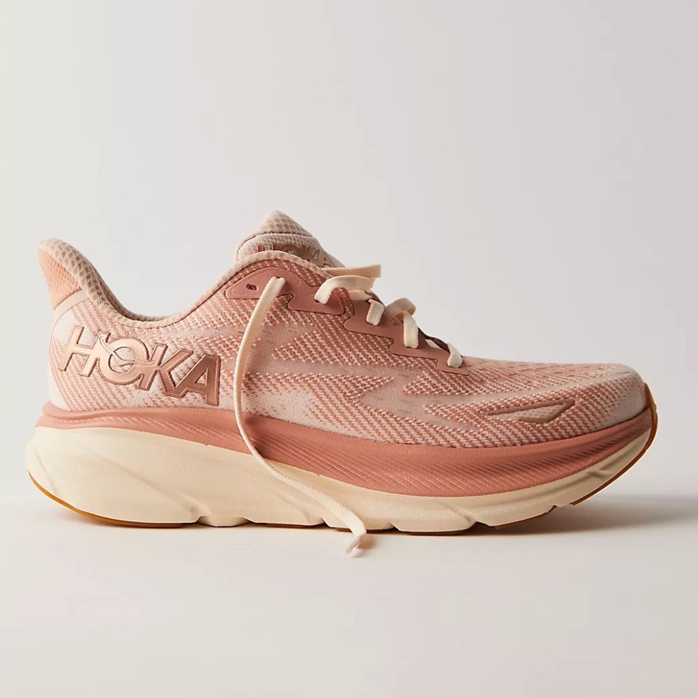 Hoka Clifton 9 Women's Running Shoes in Sandstone/Cream Size 8.5 - Picture 2 of 6
